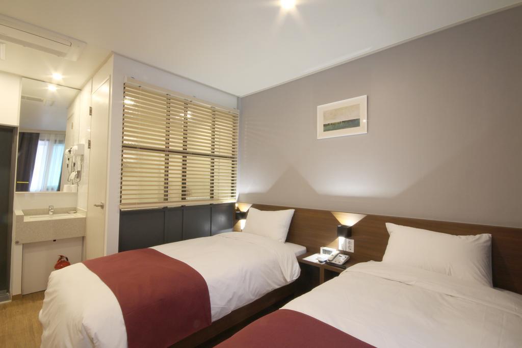 Indy Hotel Pusan Zewnętrze zdjęcie